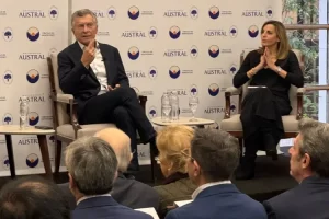 Unaudito luego de su rotundo fracaso como presidente Macri pretende volver.