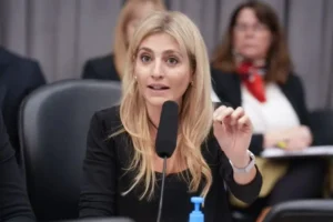 En medio de la crisis de la OPC, una diputada del Pro propone ampliar sus funciones y cambiar la forma de evaluar proyectos