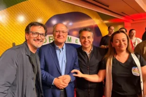Moreau aseguró que el triunfo de Lula es «una enseñanza» para el peronismo y el campo nacional y popular